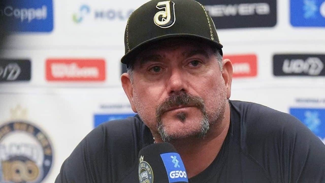 Benjamín Gil truena contra afición de Diablos del México; asegura que nunca manejaría a los capitalinos | VIDEO