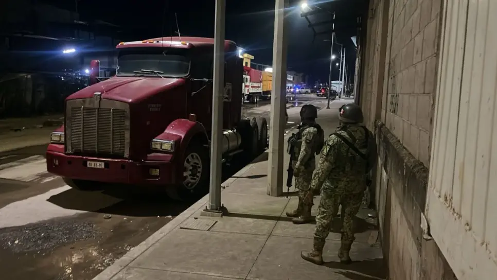 Atentado en bodega del Mercado de Abastos deja un muerto y cuatro heridos, en Culiacán Atentado en bodega del Mercado de Abastos deja un muerto y cuatro heridos, en Culiacán