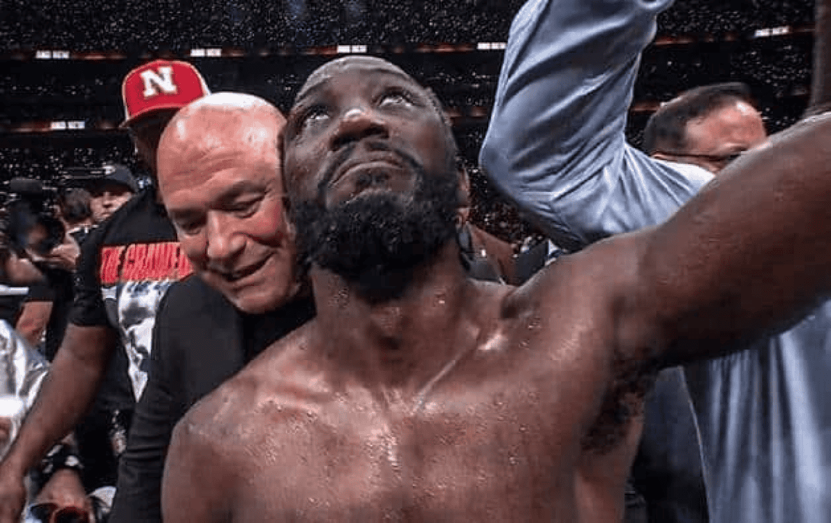 ¿Quién es Terence Crawford, el nuevo campeón que le ganó a El Canelo Álvarez?