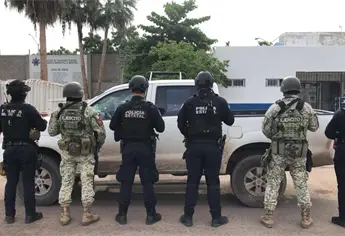 Recuperan camioneta con reporte de robo durante recorridos en Villa Juárez, en Navolato