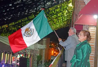 Más de 25 mil personas celebran el Grito de Independencia en El Fuerte