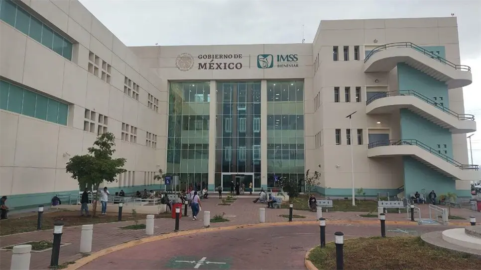Falsa enfermera ingresó al Hospital General de Culiacán con un gafete falso y dijo que era practicante
