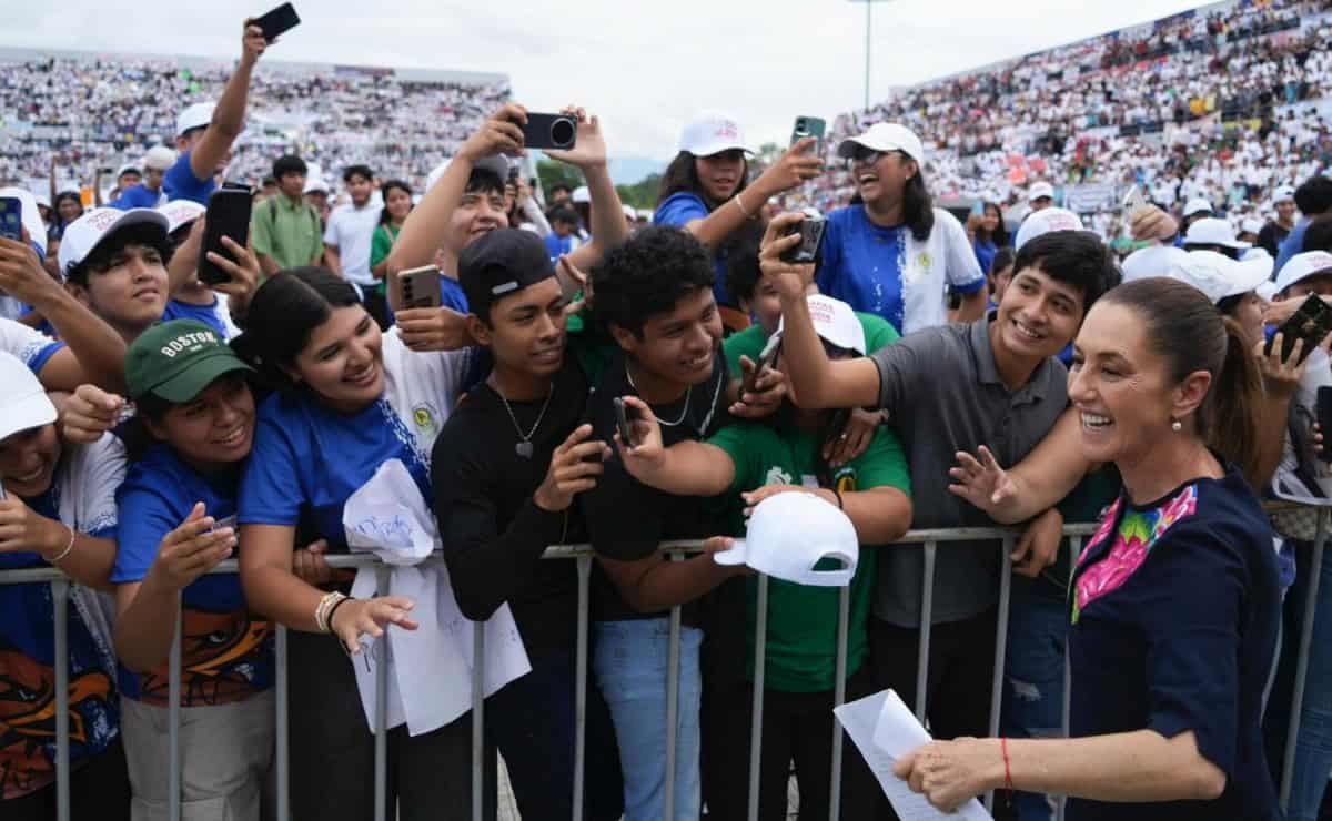 40 Mil personas reciben a la presidenta de México, Claudia Sheinbaum, en Chiapas