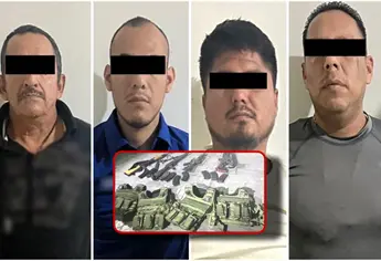 Detienen a 4 sicarios con Cuernos de Chivo, equipo táctico y municiones, en Culiacán