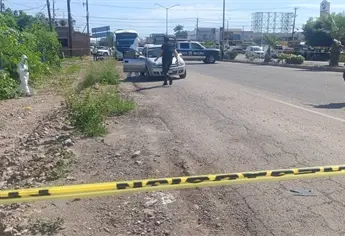 Hombre asesina a balazos a su esposa trabajadora de la FGE y luego se quita la vida en Guamúchil