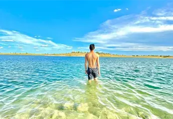 Playa Tláloc, un paraíso en medio del desierto, ideal para nadar, pescar y acampar