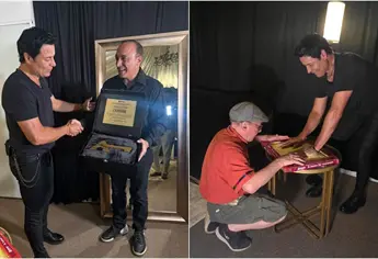 Chayanne recibe las llaves  de Los Mochis  y deja sus huellas para el Paseo de las Estrellas en Topolobampo