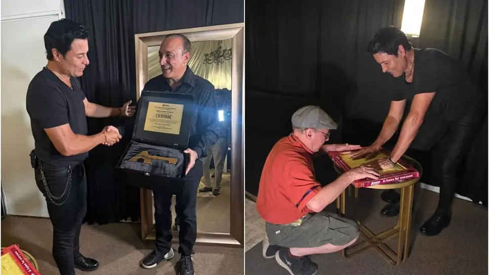 FOTO: Chayanne recibe las llaves de Los Mochis y deja sus huellas para el Paseo de las Estrellas en Topolobampo