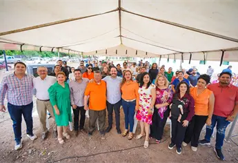 Equipa Sinaloa llega a Juan José Ríos y cambia la historia de 32 pequeños negocios