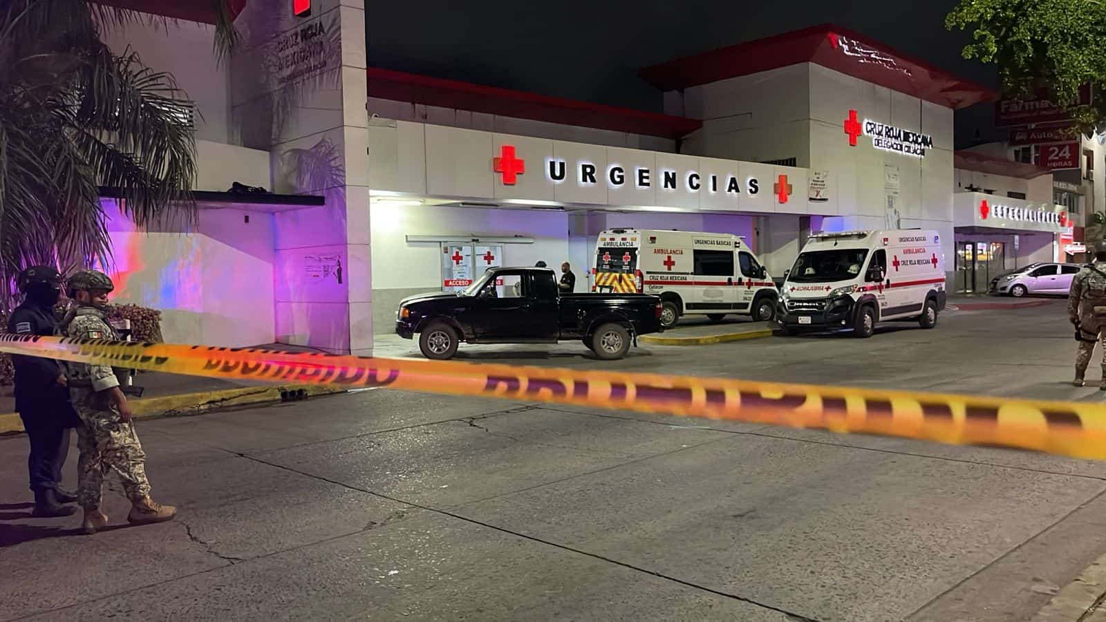 La joven falleció al llegar a las instalaciones de Cruz Roja a bordo de una camioneta particular. (FOTO: Ángel Beltran).