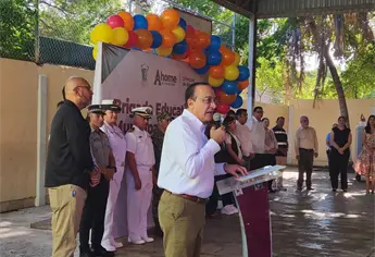 Alcalde de Ahome inaugura la primera brigada educativa en la primaria Candelario Ochoa