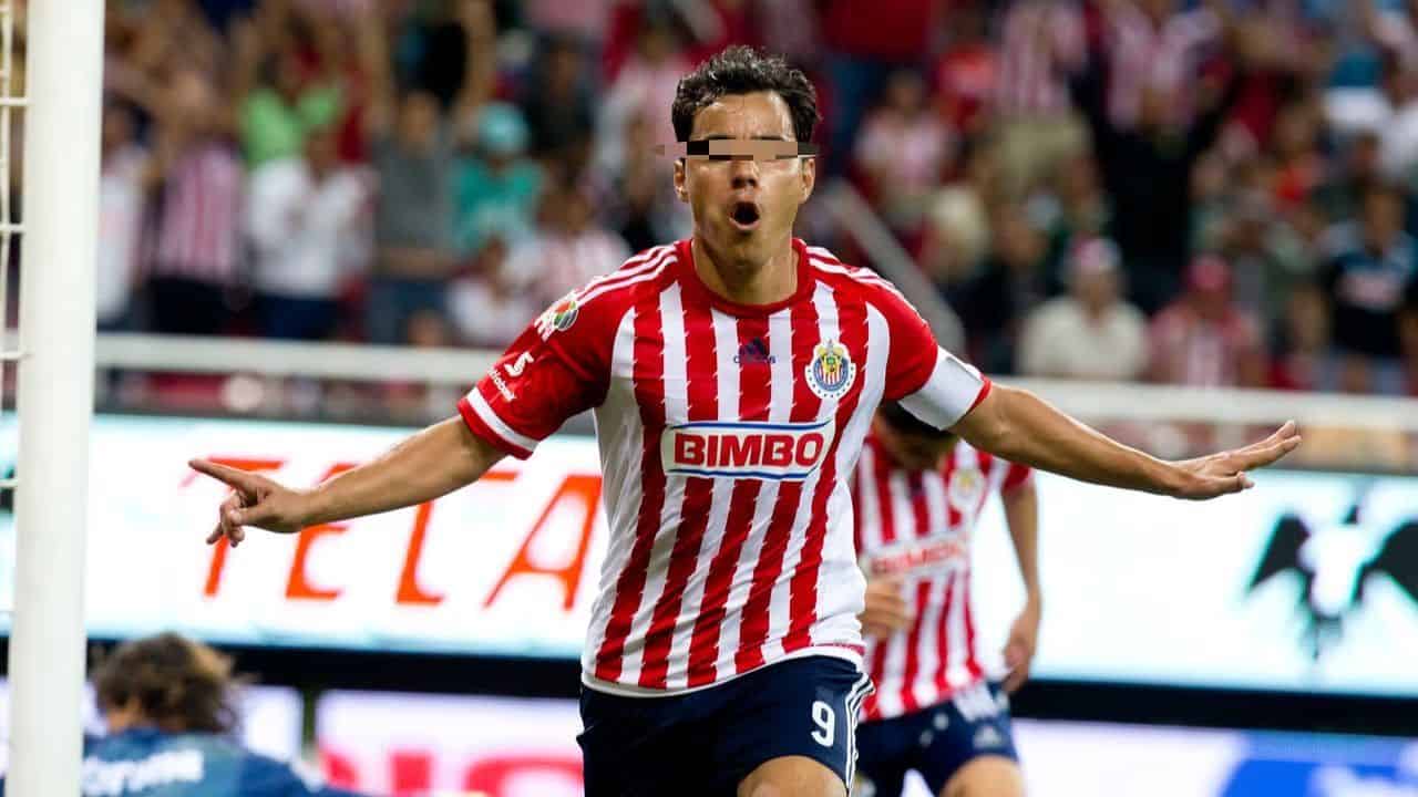 Tras darse su detención, el exfutbolista de Los Mochis, Sinaloa, fue trasladado a las instalaciones del Centro Federal de Readaptación Social Número 2 Occidente, mejor conocido como Puente Grande