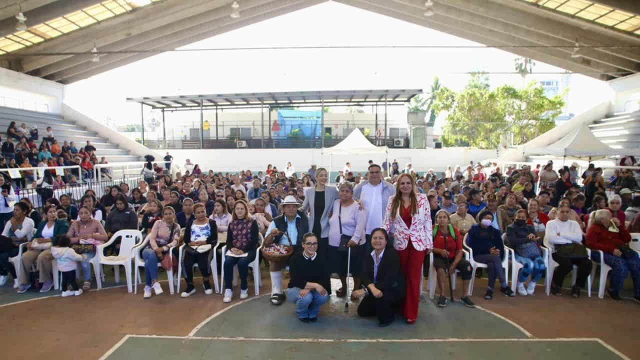 El DIF Mazatlán continúa trabajando con el corazón, sumando esfuerzos para construir un Mazatlán más solidario, justo y humano