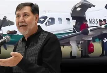 El avión de Noroña; critican al senador por rentar una aeronave en 2 mil dólares la hora