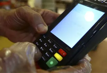 Alertan por la estafa del ‘toque fantasma’, así delincuentes interceptan pagos sin contacto