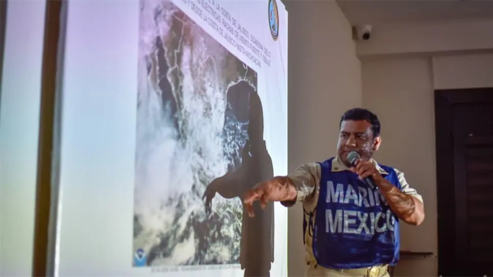 Las autoridades exhortaron a la ciudadanía a seguir las recomendaciones de seguridad, mantenerse informada y tomar precauciones ante el paso de estos sistemas meteorológicos