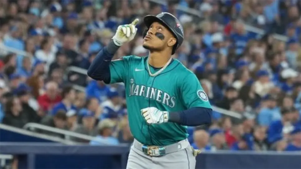 La serie se mueve al T-Mobile Park para disputarse los encuentros tres y cuatro, por lo que los Marineros buscarán terminar el compromiso y llegar al Clásico de Otoño