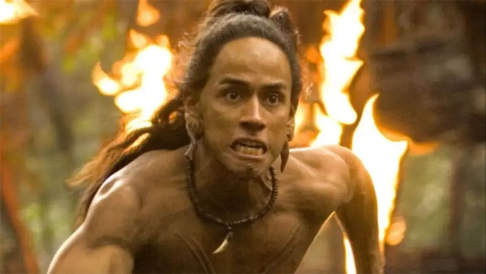 Al escuchar los datos, los agentes policíacos de inmediato arrestaron al actor y lo trasladaron a las instalaciones de la cárcel del Condado de Bell, donde se le pidió pagar una fianza de 20 mil dólares