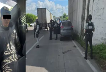 Detienen en Escuinapa a un hombre con vehículo robado, arma y cartuchos