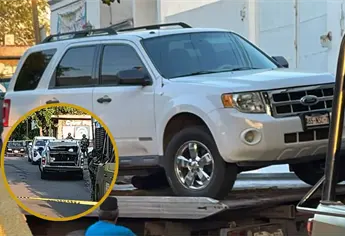 Aseguran camioneta y diverso material durante cateo en el fraccionamiento Villa del Real, en Culiacán