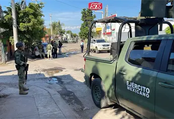Asesinan a balazos a un hombre afuera de una taquería en el fraccionamiento Villa Bonita, en Culiacán
