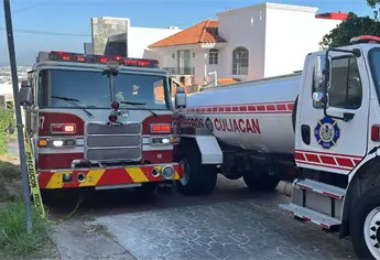 Sujetos armados vandalizan una casa en Colinas de San Miguel, en Culiacán