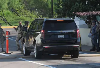 En un Blackhawk arriba Omar García Harfuch a Mazatlán para reunirse con empresarios