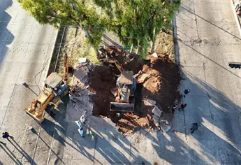 Antonio Menéndez descarta daños a operador y maquinaria  tras caída en socavón