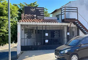 FGR detiene a una pareja y asegura domicilio en la colonia Buenos Aires en Culiacán