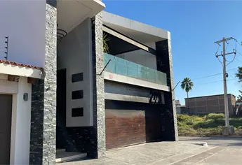 Vandalizan e incendian una vivienda en Residencial Alameda, en el sector Tres Ríos de Culiacán