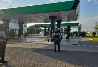 Sujetos armados atacan una gasolinera en El Rosal Enfermo, en Culiacán