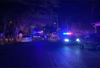 Asesinan a balazos a dos hombres y una adolescente en Laguna de San Pedro, Navolato