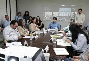 La atención humanista a los desplazados es una prioridad para el gobernador Rocha