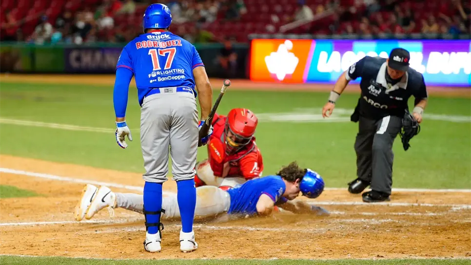 Venados de Mazatlán gana a Algodoneros y sale del sótano