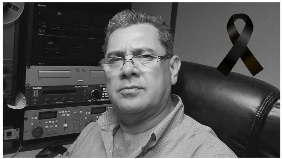 Javier Hijar, el eterno amigo de la radio.