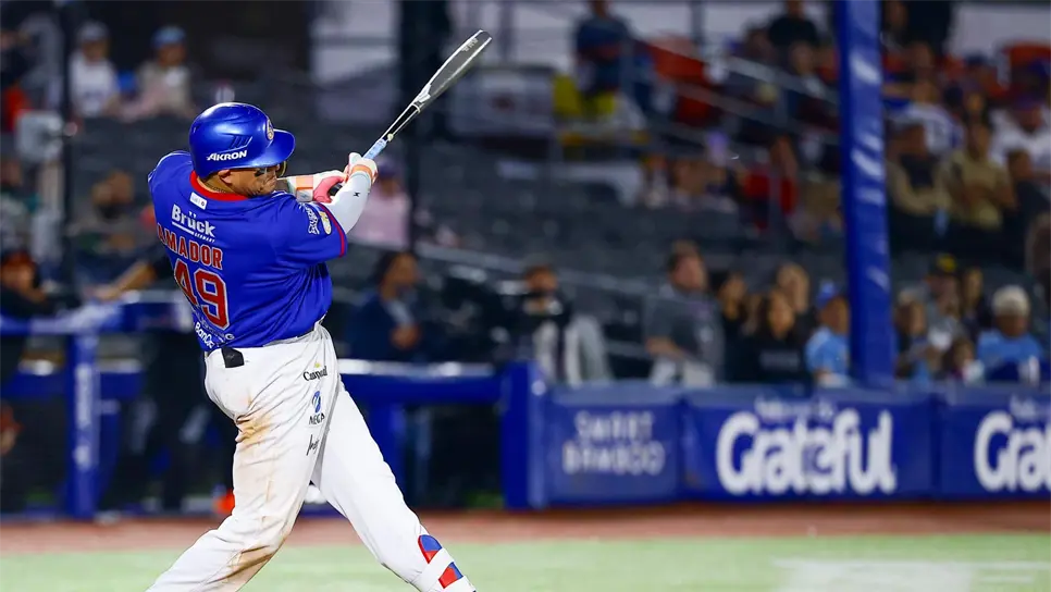 Charros deja tendidos a los Baranjeros con hit del cachorrito