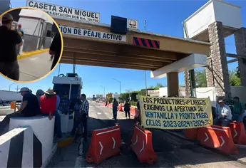 Banda La Taveña toca para trigueros en manifestación de San Miguel Zapotitlán