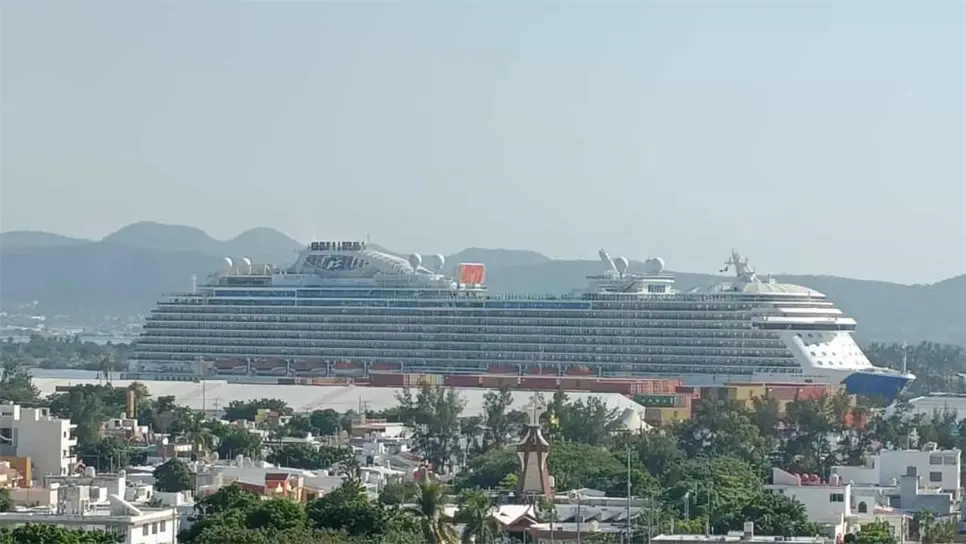 Cerca de 500 millones de pesos deja el turismo de cruceros en Mazatlán durante 2025