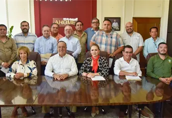 Síndicos de Ahome recibirán 1 MDP para obras prioritarias en sus comunidades antes de fin de año