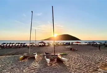 Atardecer en Mazatlán hoy 5 de noviembre: cielo dorado, superluna y calorcito