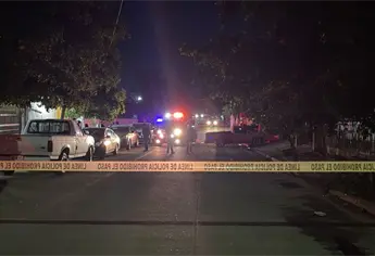 Asesinan a balazos a un hombre afuera de un domicilio en la colonia Rafael Buelna en Culiacán
