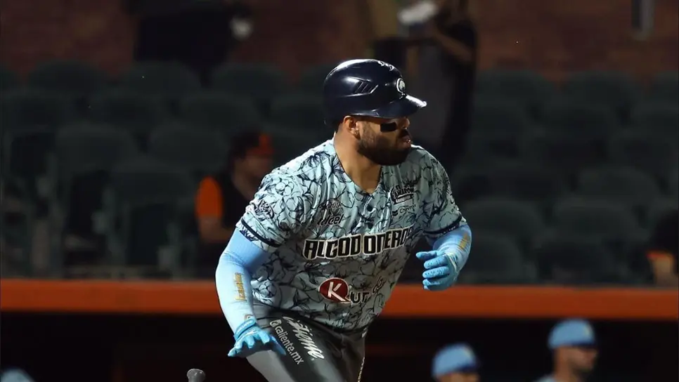 Algodoneros de Guasave y su pitcheo vencen en gran juego a los Naranjeros