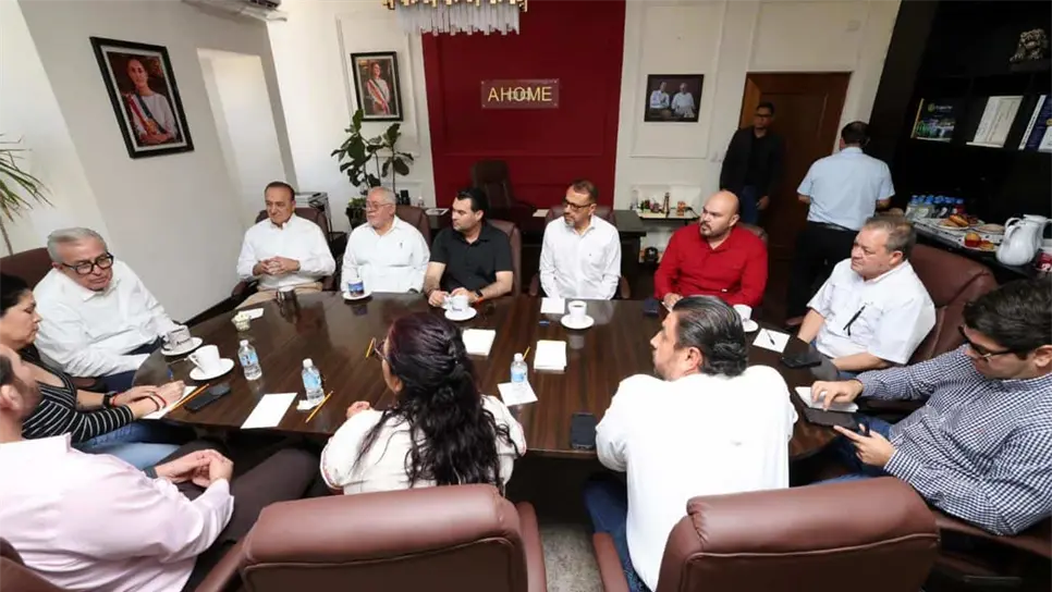 El gobernador brindó su respaldo al municipio. (FOTO: Luz Noticias).