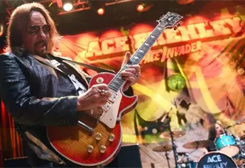 Exguitarrista de KISS Ace Frehley fallece por caída accidental, confirman informe médico
