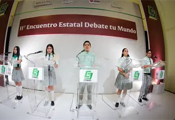 Jóvenes de COBAES debaten sobre inteligencia artificial en el 11° Encuentro Estatal “Debate tu Mundo”