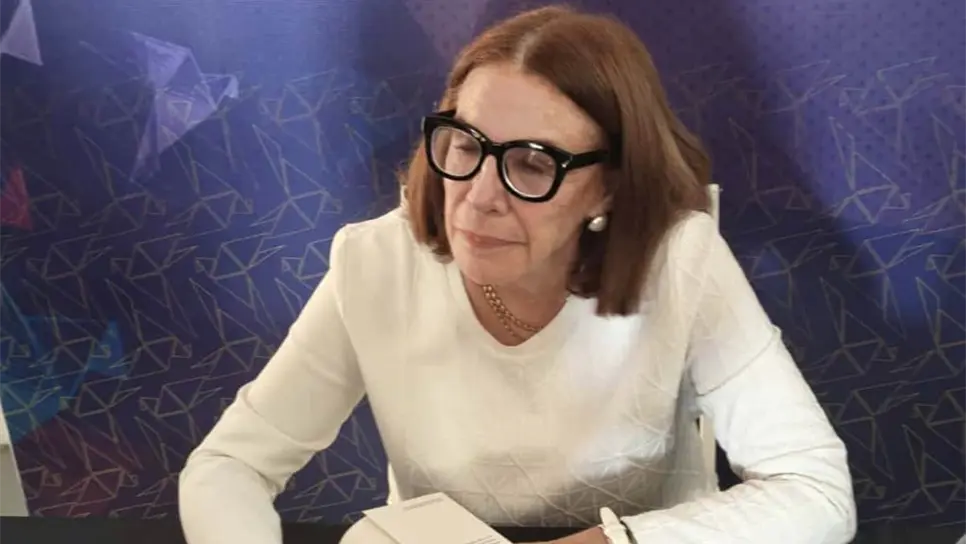 FOTO: La escritora Sabina Berman acudió a la ciudad de Culiacán para participar en la Feria Internacional del Libro 2025, donde presentó su conferencia magistral Mujer y Poder