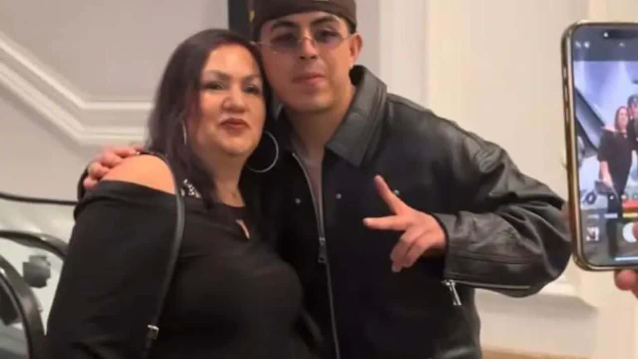 Fan reclama a Oscar Maydon por ignorar a sus seguidores: hay que agradecer: por ellos comes