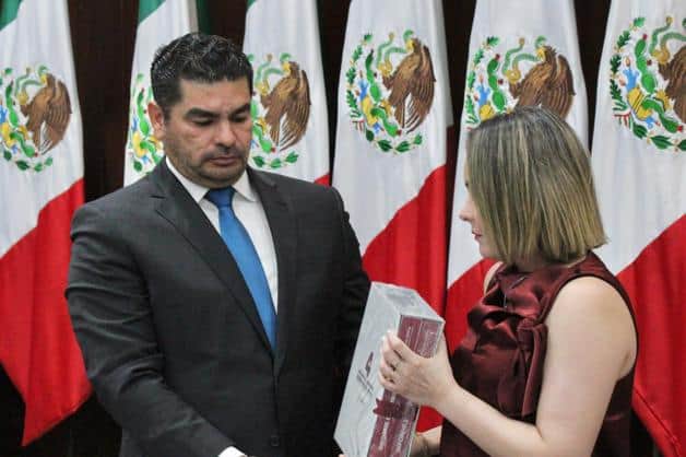 Imagen Placeholder Imagen Placeholder