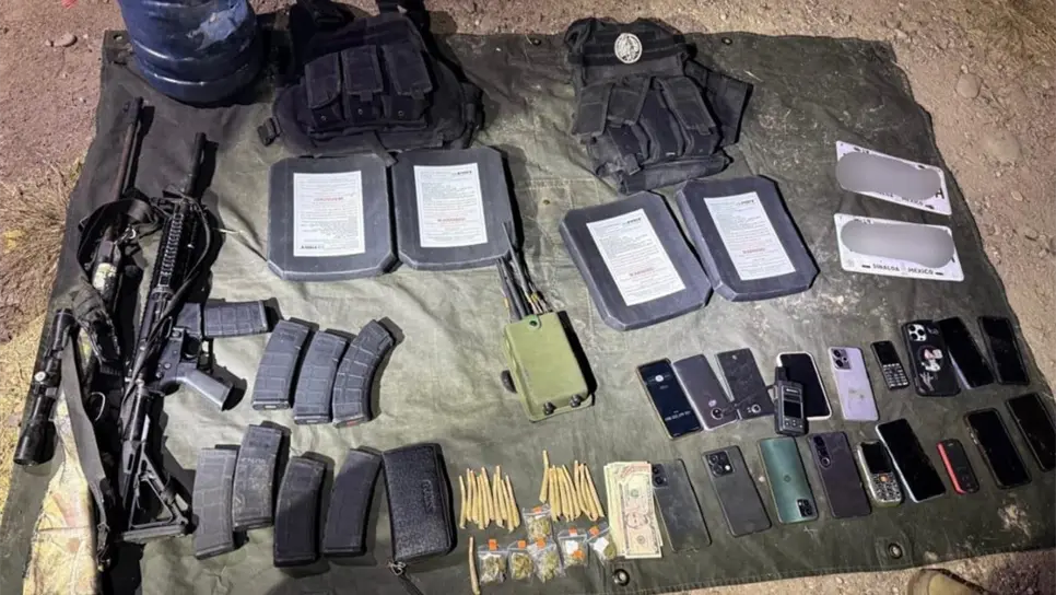 Las armas aseguradas. (FOTO: Cortesía).