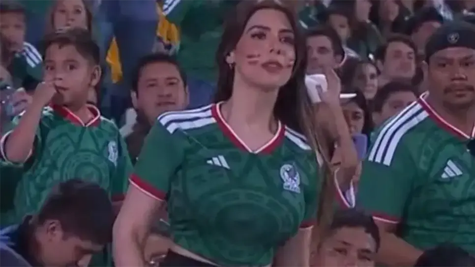 Estefanía Calderón fue vista en todo México y más allá de sus fronteras donde algunos medios internacionales comenzaron a referirse a ella como la "Mexican Anne Hathaway", comparándola con la actriz estadounidense por su parecido
